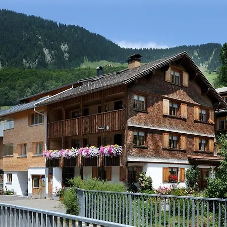 Haldenhof * Au (Bregenz)
